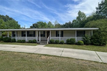 313 Longhill Dr, Fayetteville, NC 28311