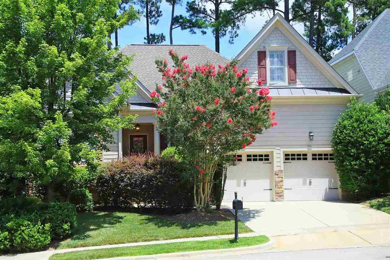 313 Millsfield Dr, Cary, NC 27519