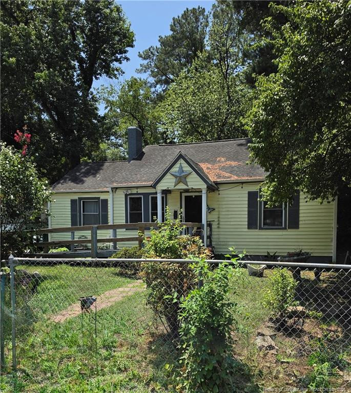 313 Oakland Dr, Fayetteville, NC 28301