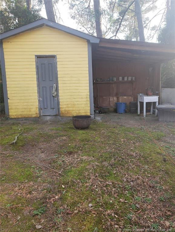 313 Oakland Dr, Fayetteville, NC 28301
