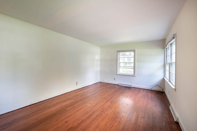 313 Raynor St, Durham, NC 27703