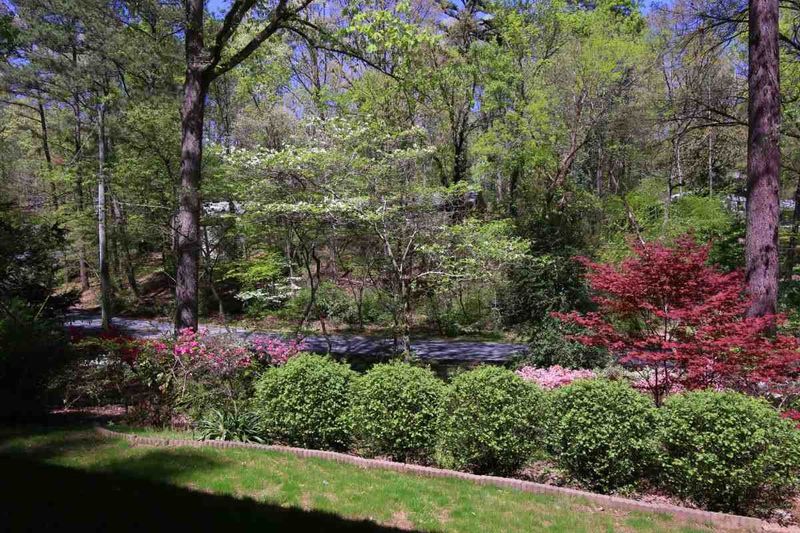 313 Reade Rd, Chapel Hill, NC 27516