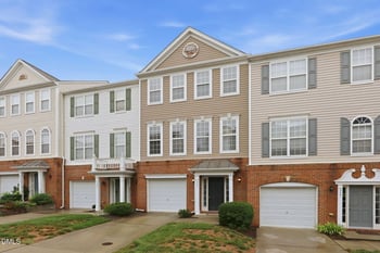 313 Ruby Walk Dr, Morrisville, NC 27560