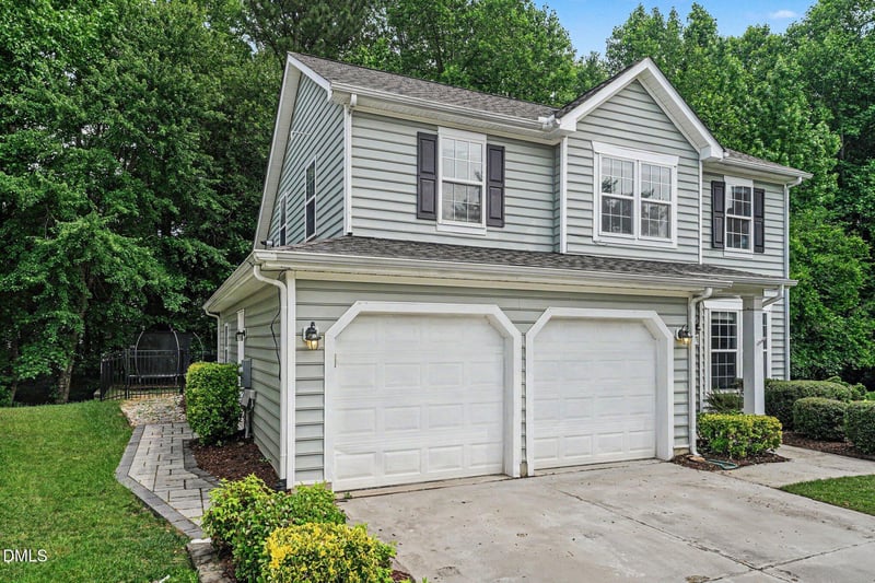 313 Scarcliffe Ct, Rolesville, NC 27571