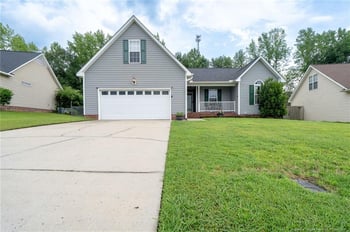 313 Sharpsburg Rd, Fayetteville, NC 28311