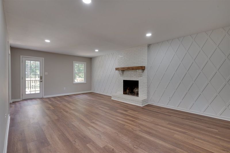 313 Smith Dr, Durham, NC 27712