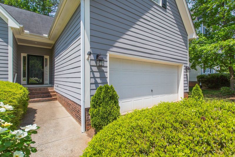 313 Sylvan Way, Chapel Hill, NC 27516