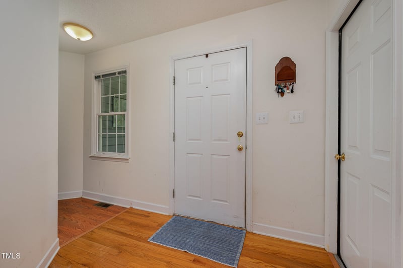 313 Teresa Dr, Rolesville, NC 27571