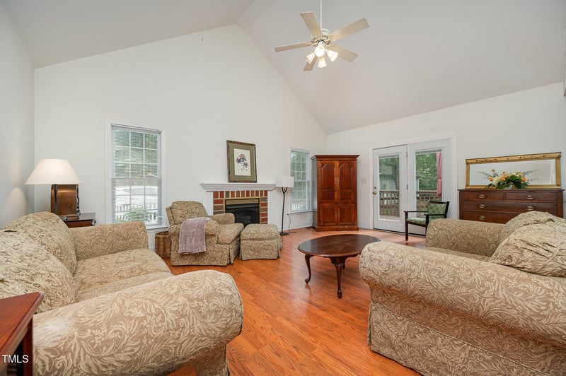 313 Teresa Dr, Rolesville, NC 27571