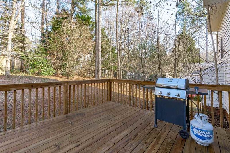 313 Tillamook Dr, Wake Forest, NC 27587
