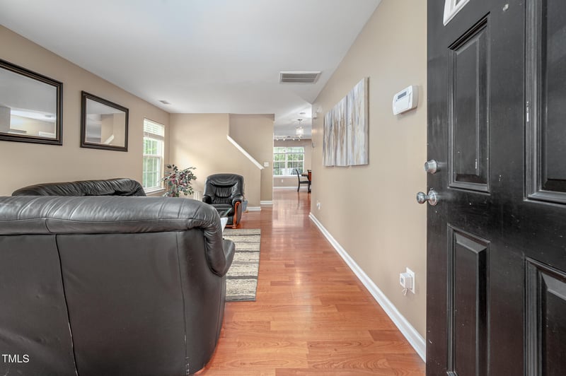 313 Weeping Willow Dr, Durham, NC 27704