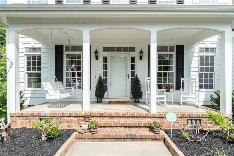 313 Wentworth Cir, Mebane, NC 27302