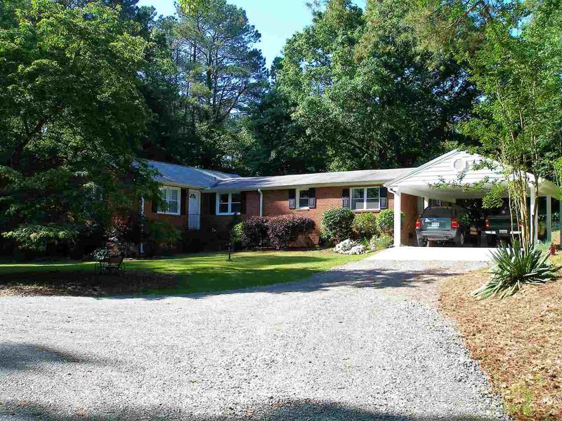 313 Wildlife Rd, Sanford, NC 27332