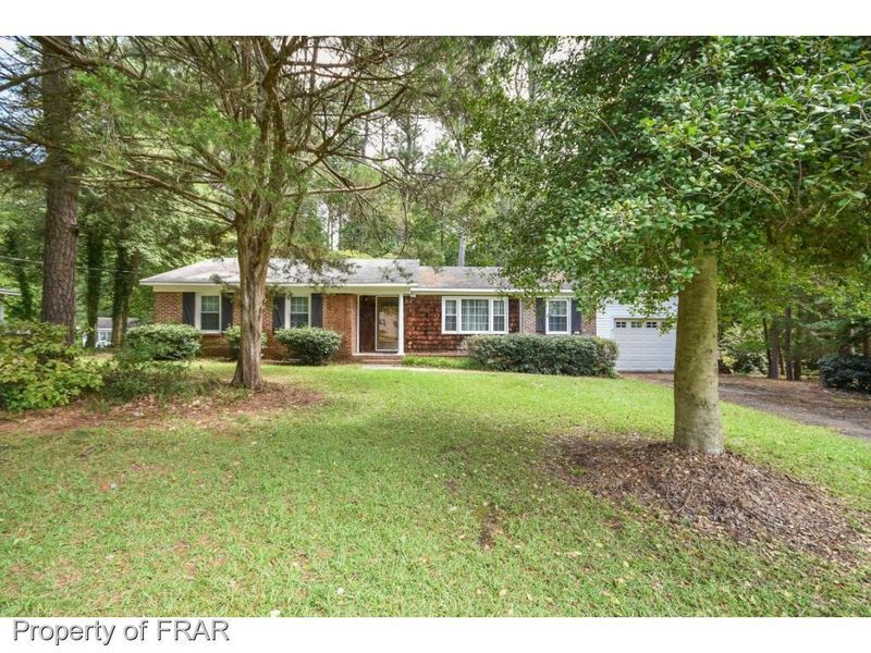 313 Winterlocken Dr, Sanford, NC 27330