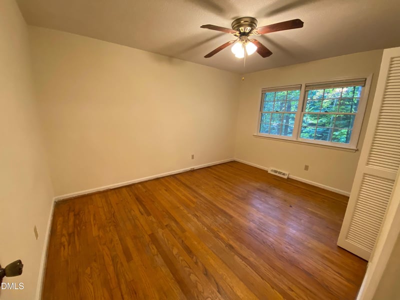 313 Yorktown Dr, Chapel Hill, NC 27516