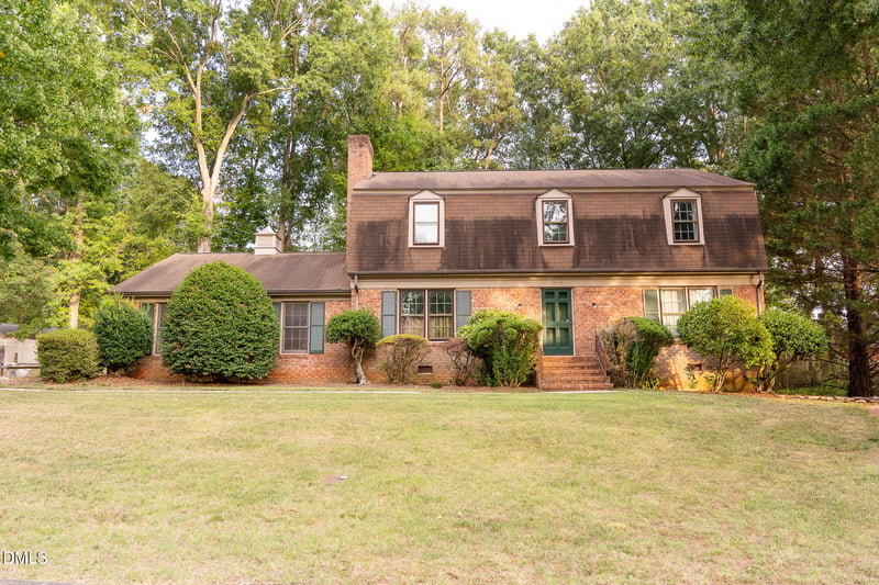 3130 Truitt Dr, Burlington, NC 27215