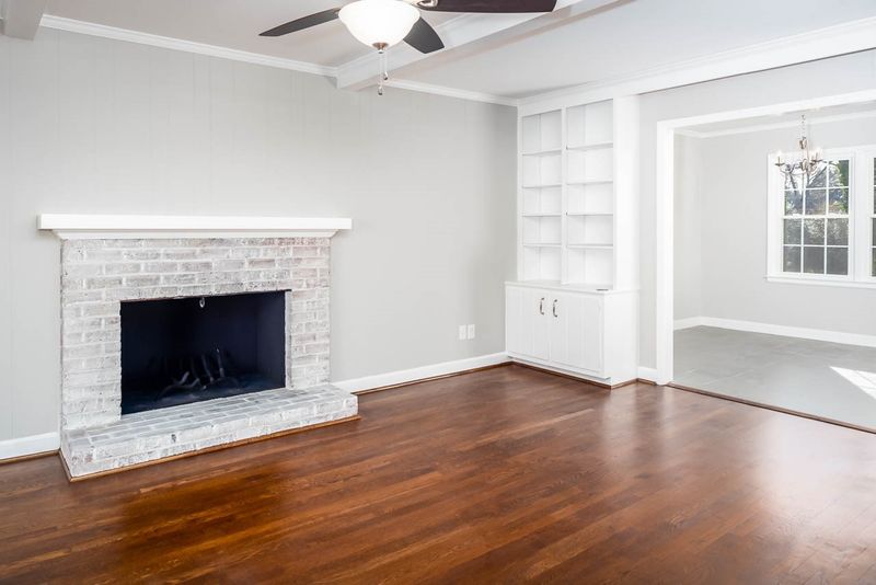 3131 Forestdale Dr, Burlington, NC 27215
