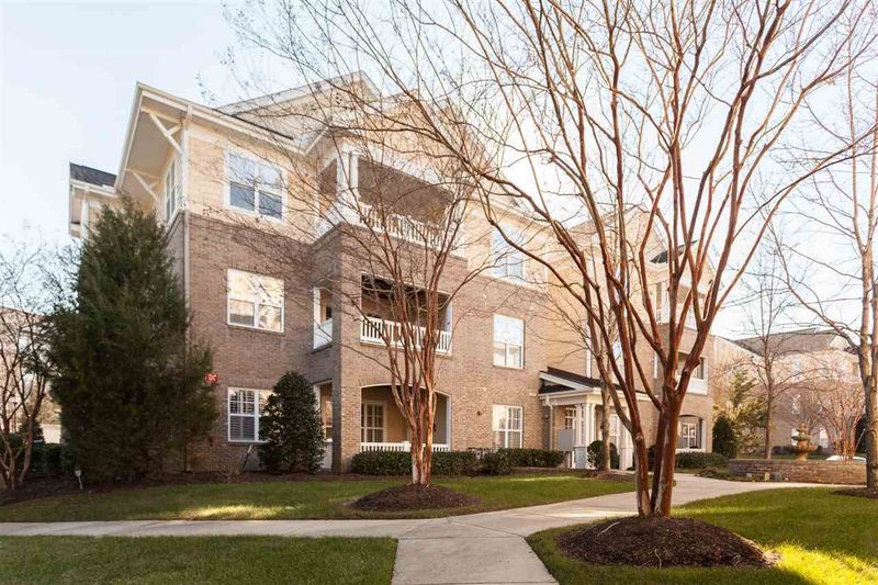 3131 Hemlock Forest Cir #104, Raleigh, NC 27612