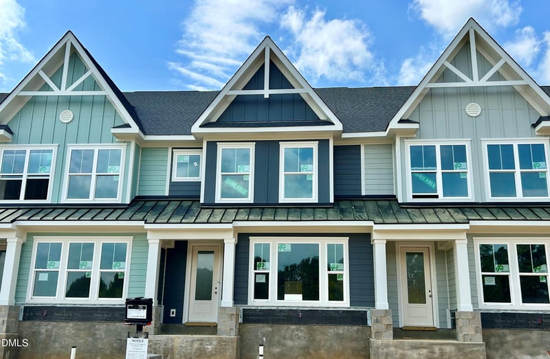 3131 White Rail Dr, Fuquay Varina, NC 27526