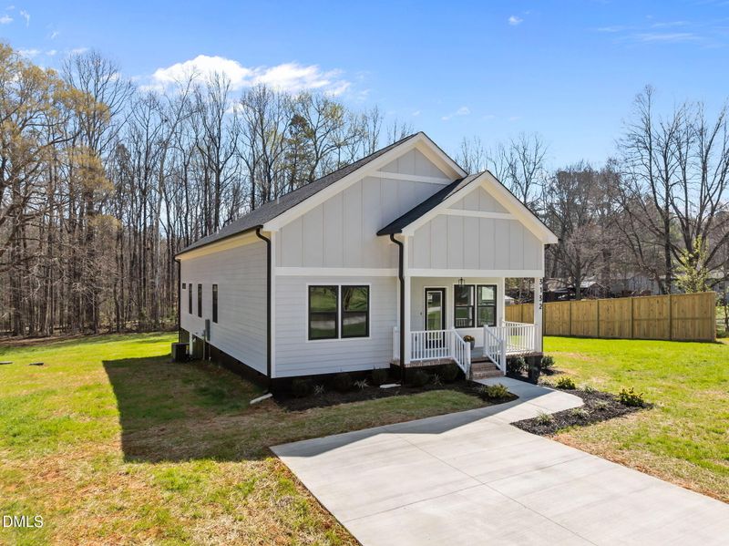 3132 Atwater Dr, Hillsborough, NC 27278
