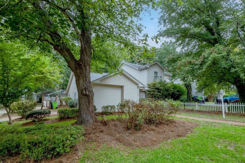 3133 Quinley Pl, Raleigh, NC 27604