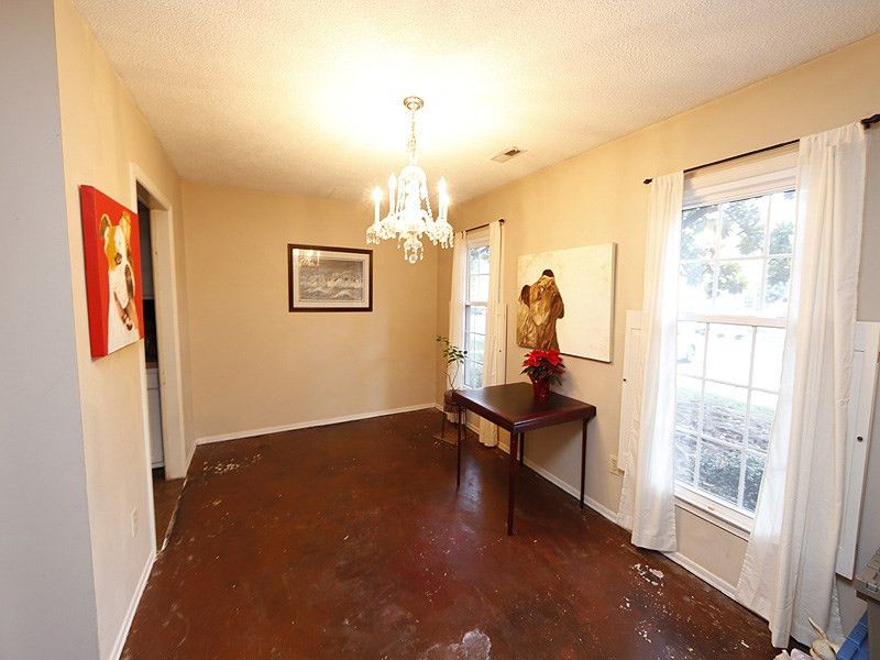 3135 Morningside Dr, Raleigh, NC 27607