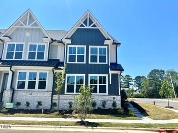 3135 White Rail Dr, Fuquay Varina, NC 27526