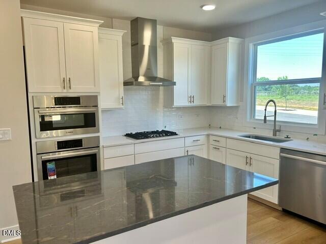 3135 White Rail Dr, Fuquay Varina, NC 27526