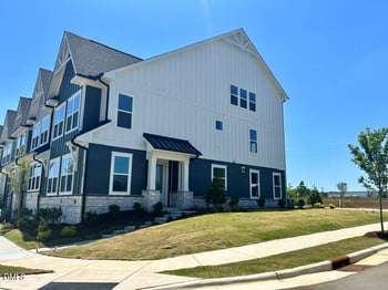 3135 White Rail Dr, Fuquay Varina, NC 27526