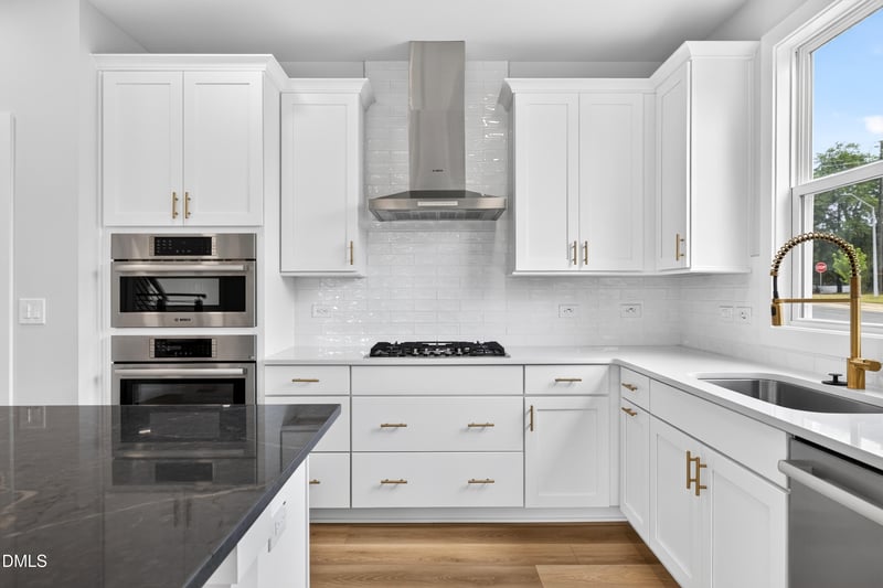 3135 White Rail Dr, Fuquay Varina, NC 27526