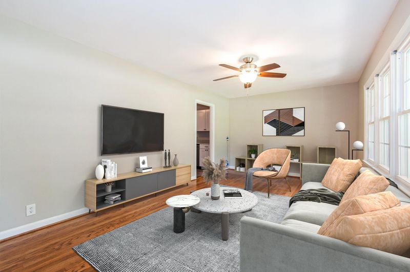 3136 Brentwood Rd, Raleigh, NC 27604