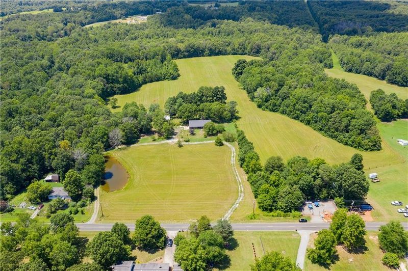 3136 Huffines Dr, Burlington, NC 27217