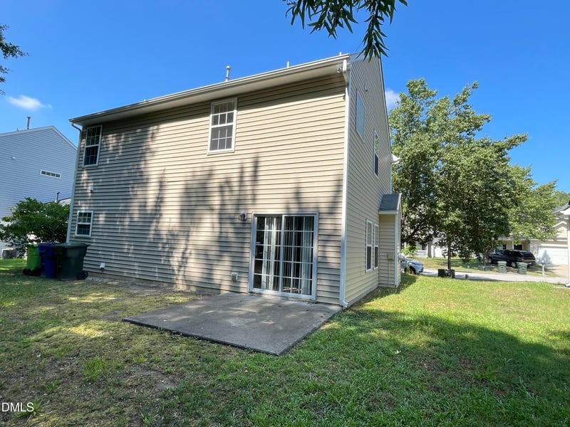 3137 Rendezvous Dr, Raleigh, NC 27610