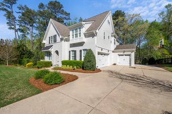 3138 Curling Creek Dr, Apex, NC 27502