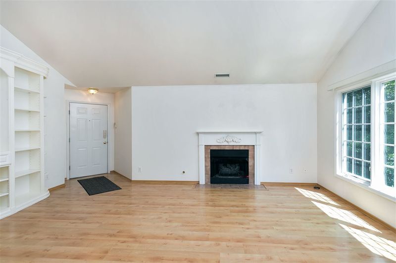 313N Glen Echo Ln #313N, Cary, NC 27518