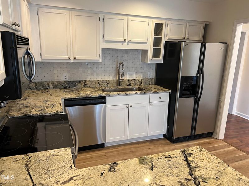 314 Applecross Dr, Cary, NC 27511