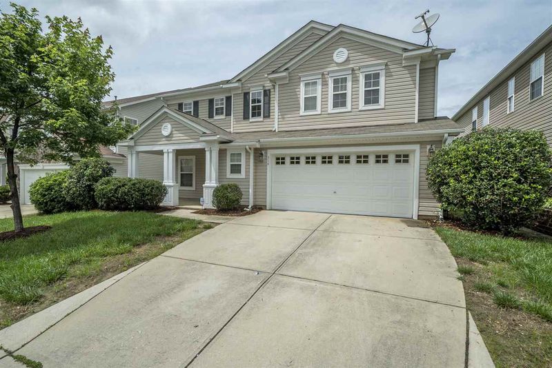 314 Ashdale Dr, Fuquay Varina, NC 27526