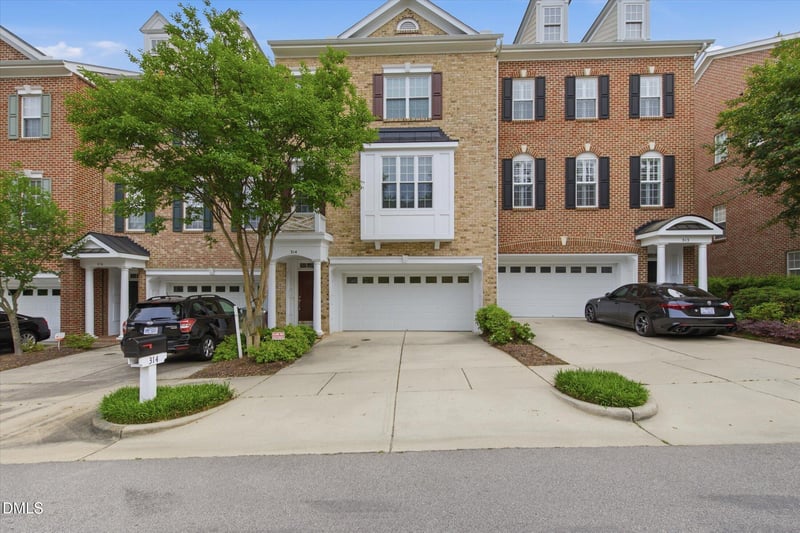 314 Bridgegate Dr, Cary, NC 27519