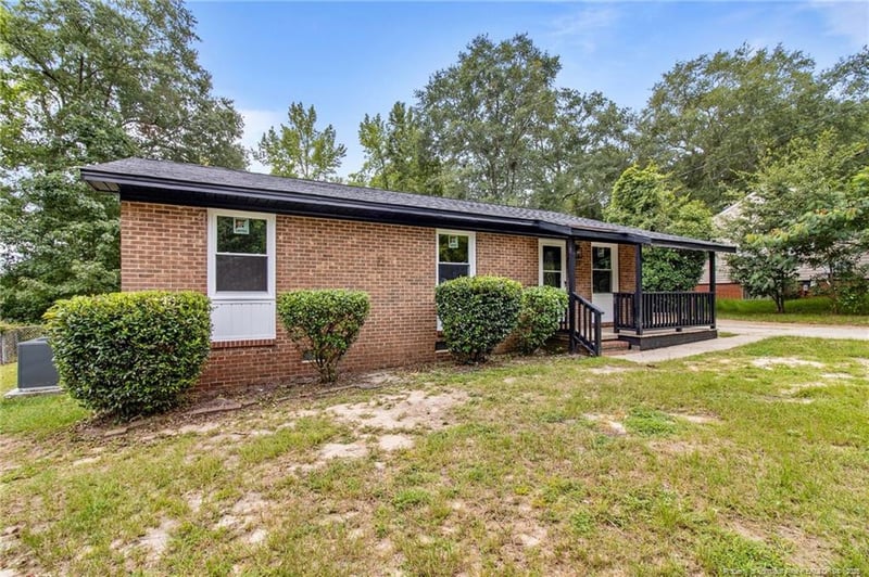 314 Brookwood Ave, Fayetteville, NC 28301
