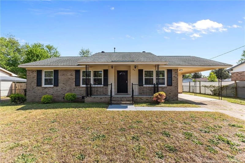 314 Cartwright Dr, Fayetteville, NC 28303