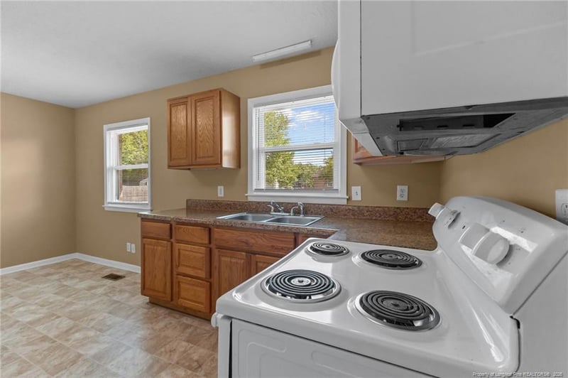 314 Cartwright Dr, Fayetteville, NC 28303