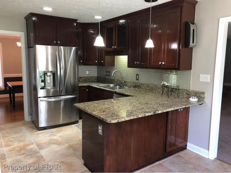 314 Interchange Dr, Fayetteville, NC 28311