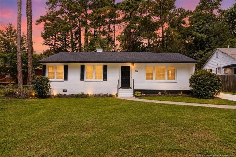 314 Parkview Ave, Fayetteville, NC 28305