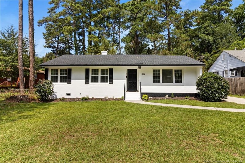 314 Parkview Ave, Fayetteville, NC 28305