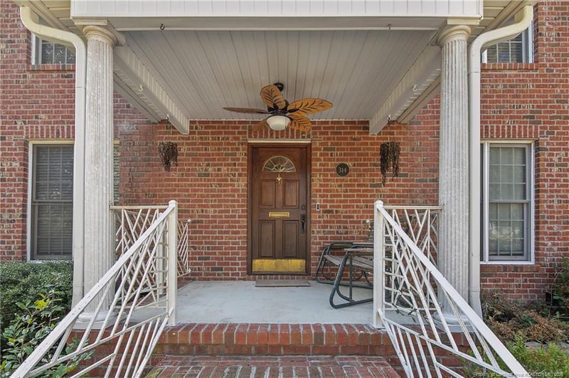 314 Pinecrest Dr, Fayetteville, NC 28305