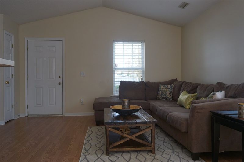 314 Quartz Dr, Durham, NC 27703