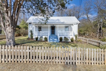 314 Queen St, Hillsborough, NC 27278