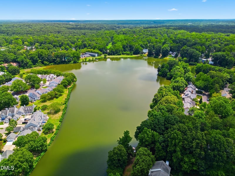 314 Riverwalk Cir, Cary, NC 27511