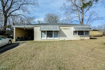 314 Robertson St, Clayton, NC 27520