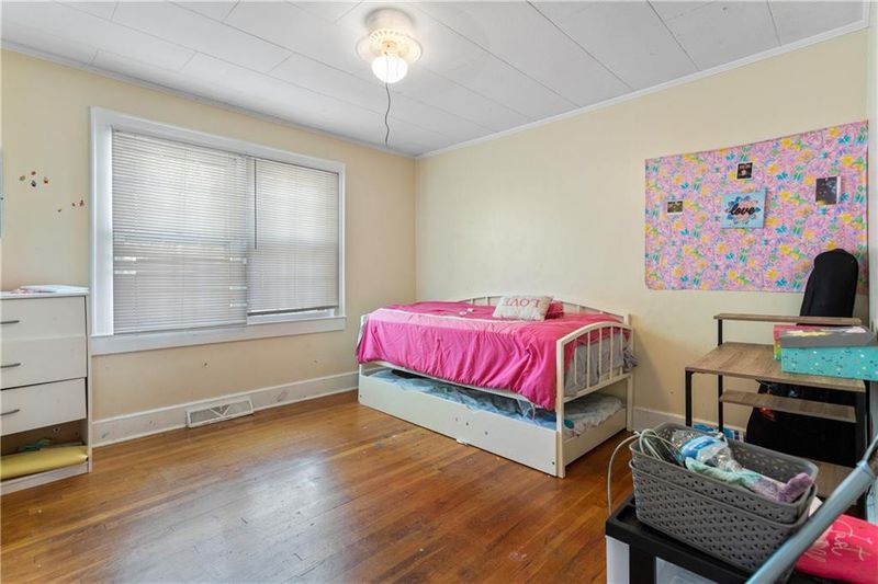 314 Spence St, Burlington, NC 27217